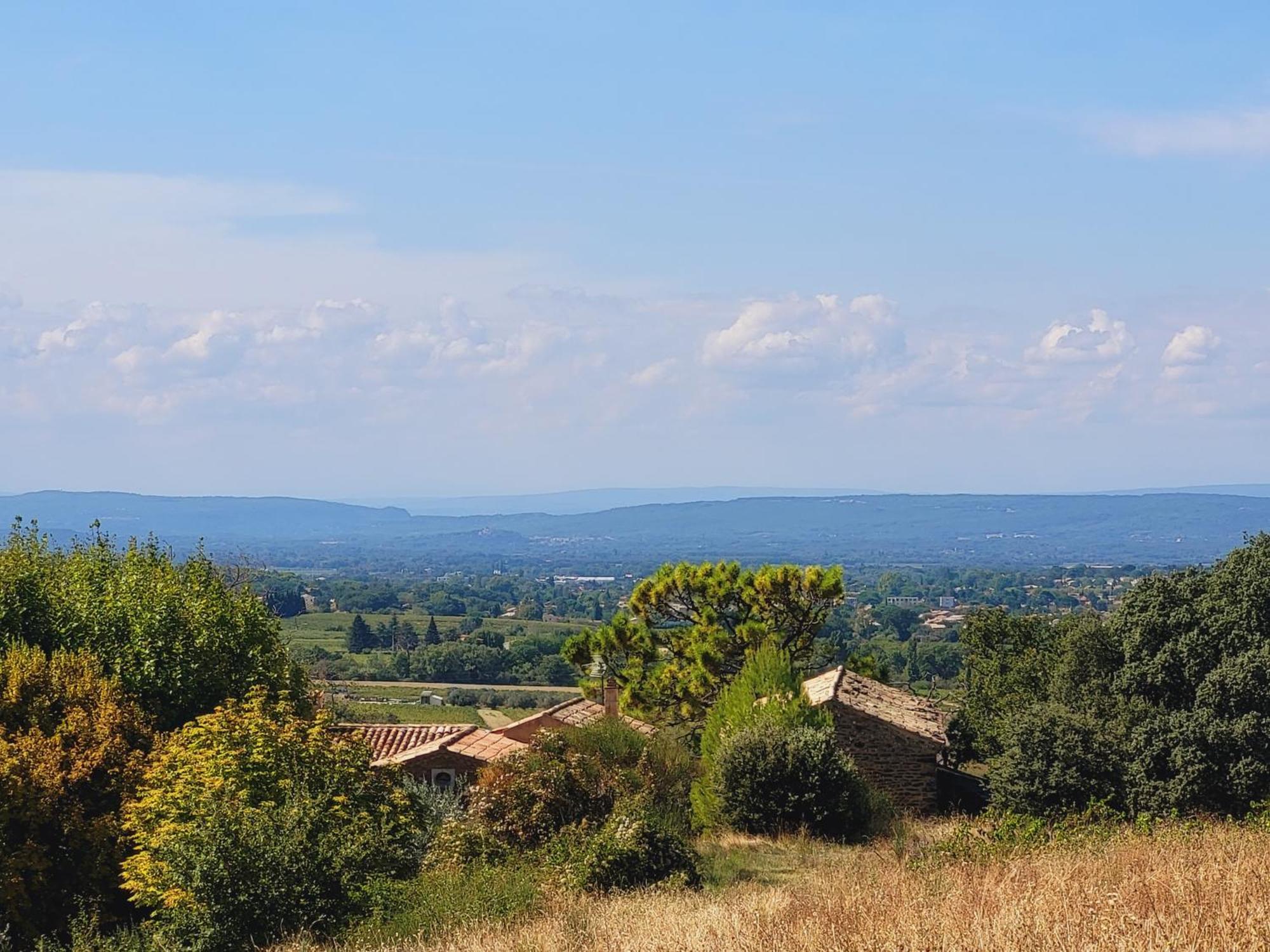 Les Saffres - Gite De Charme Pour 8 Personnes Valreas Exterior photo
